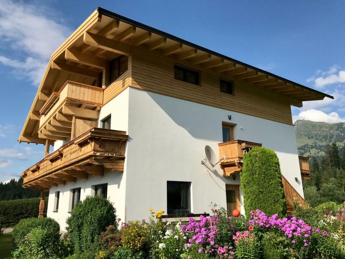 Landhaus Barbara Kitzbuhel Bagian luar foto